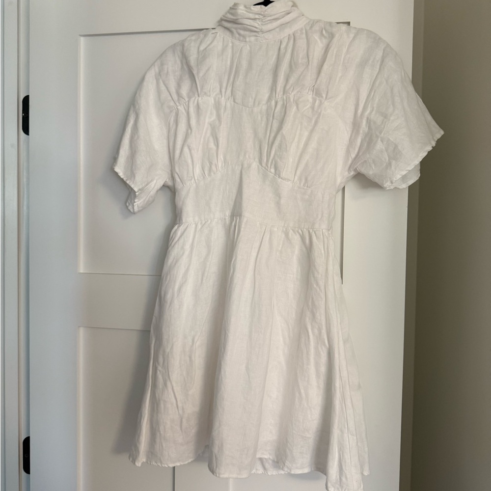 DISSH White High Neck Mini Dress